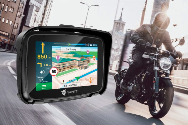 NAVITEL G590 MOTO-3